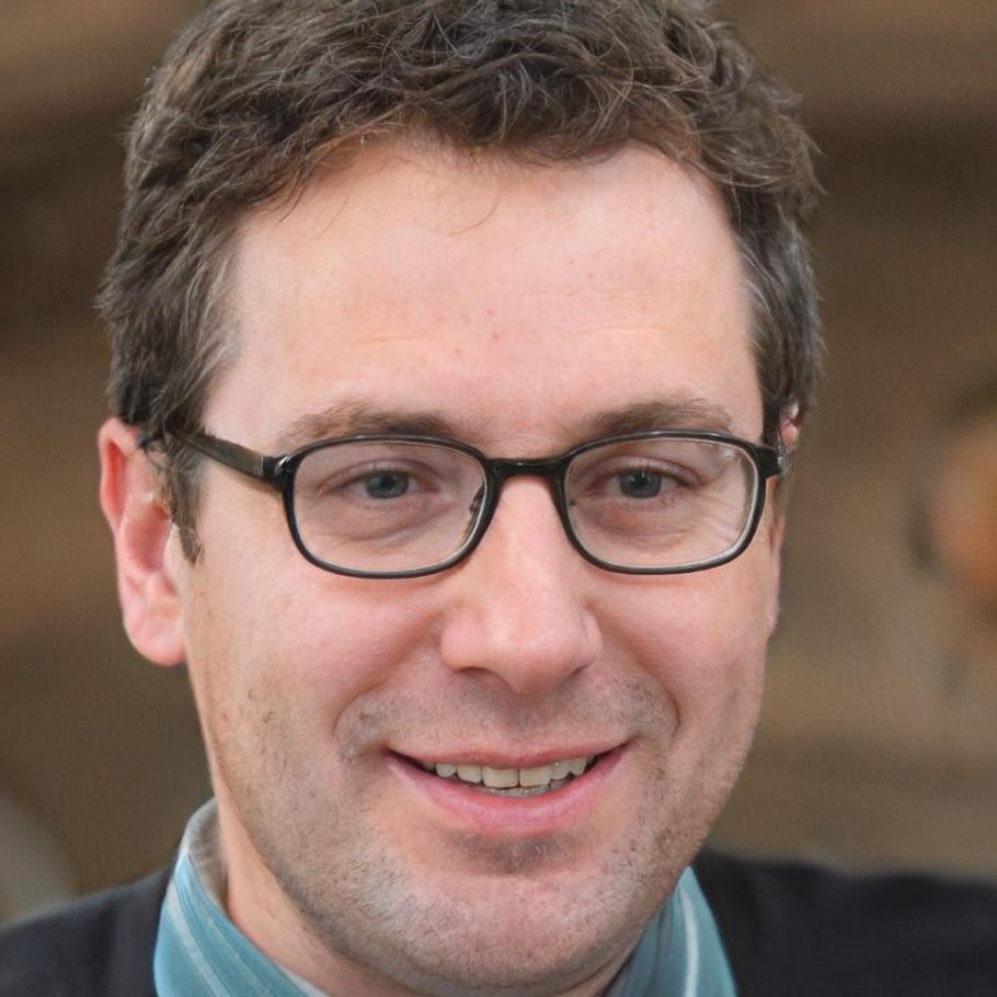 Karol Lewandowski - lead developer